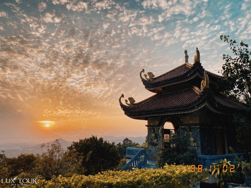 dia-diem-du-xuan-dau-nam-gan-ha-noi-6.jpg (447 KB)