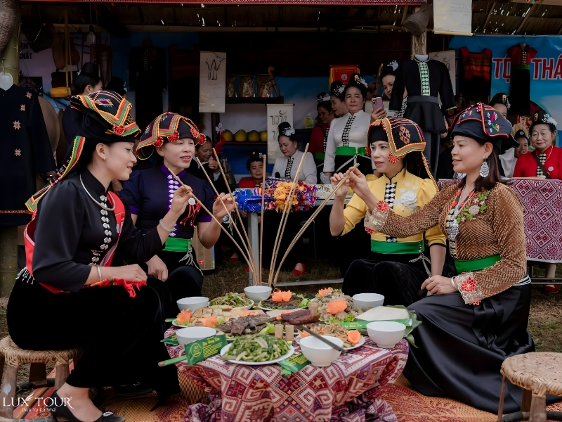 dien-bien-thang-3-11.jpg (438 KB)