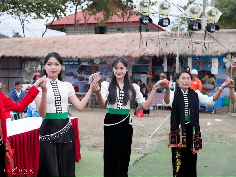 dien-bien-thang-3-8.jpg (402 KB)