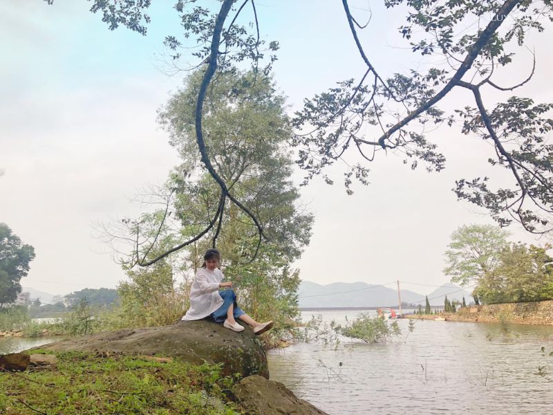 suoi-ngoc-vua-ba-2.jpg (114 KB)