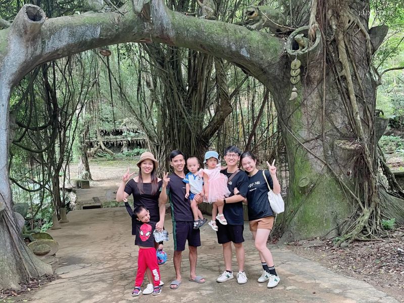 suoi-ngoc-vua-ba-6.jpg (165 KB)