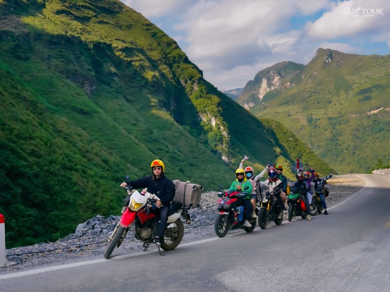 ta-su-choong-phuong-tien.jpg (91 KB)