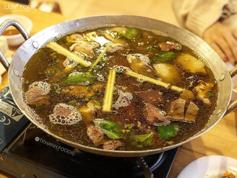 ban-cat-cat-5.jpg (146 KB)