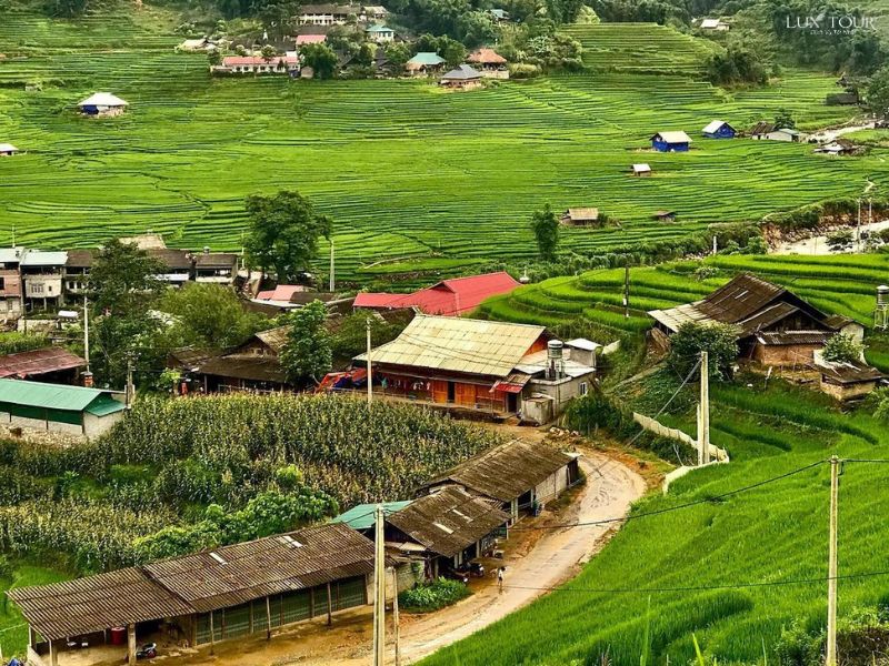 ban-lang-dan-toc-ban-lao-chai-sapa.jpg (172 KB)