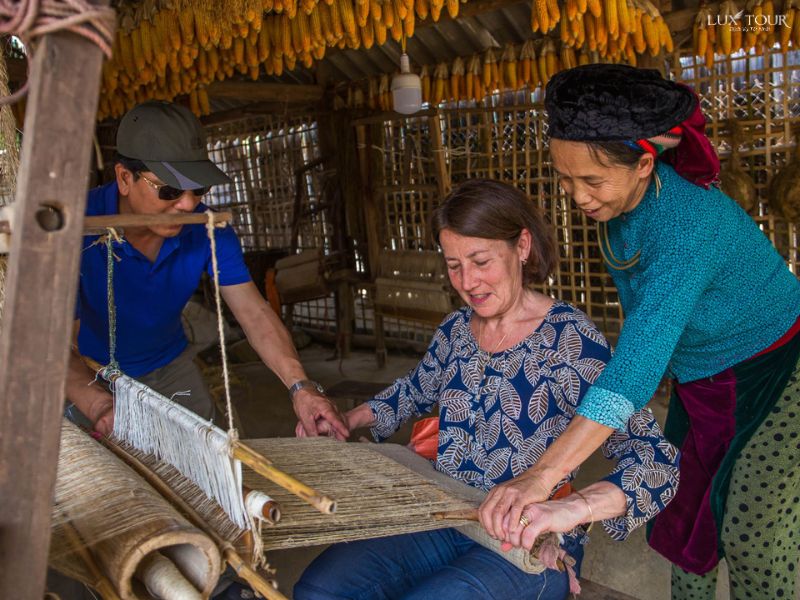 nghe-det-lanh-ban-lao-chai-sapa.jpg (112 KB)