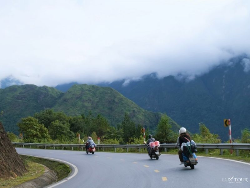 phuong-tien-ban-sau-chua-sapa.jpg (50 KB)