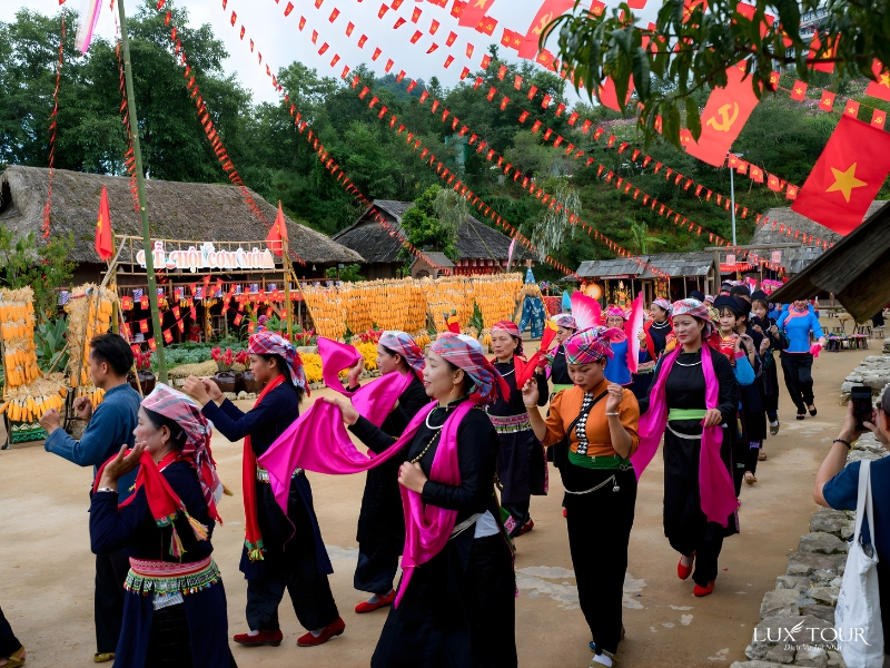 ban-ta-phin-2.jpg (549 KB)