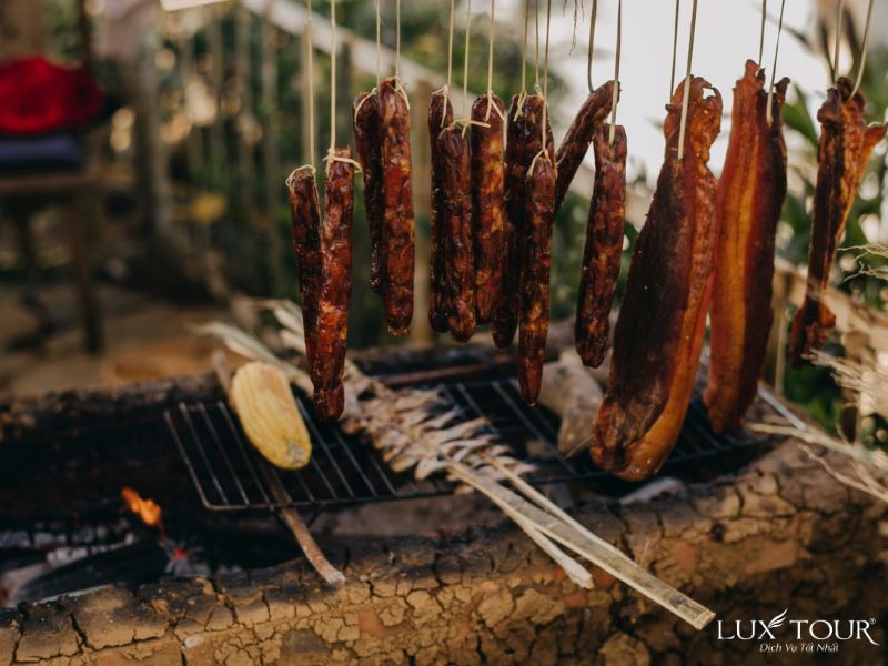 cho-dem-sapa-5.jpg (84 KB)