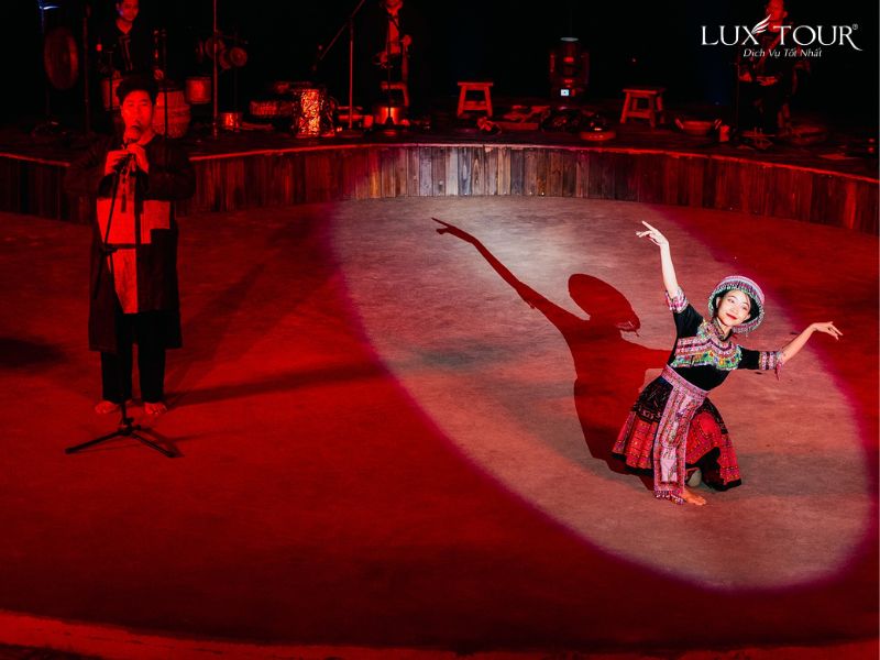 cho-dem-sapa-7.jpg (65 KB)