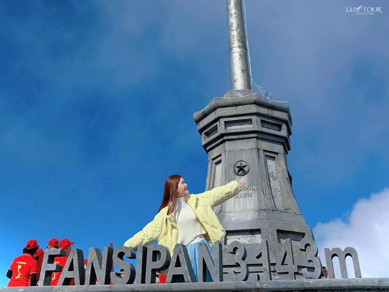 check-in-dinh-fansipan-cao-bao-nhieu-met.jpg (63 KB)