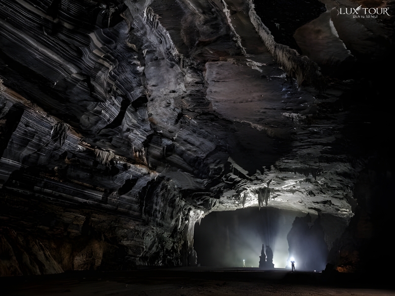 hang-tien-sa-sapa-1.jpg (327 KB)