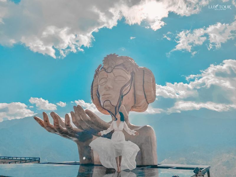 tuong-co-gai-moana-sapa-khong-lo-moana-sapa.jpg (60 KB)