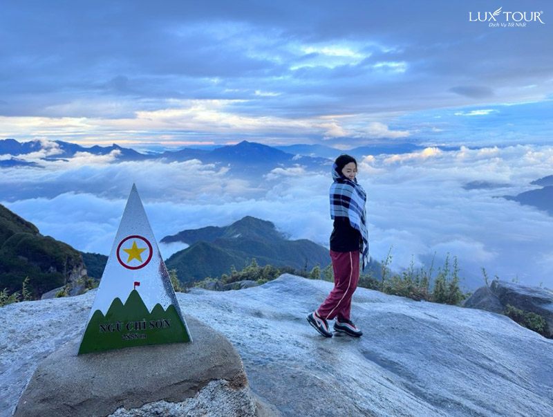 ngu-chi-son.jpg (149 KB)