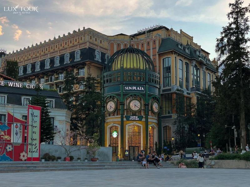 nui-ham-rong-2.jpg (113 KB)