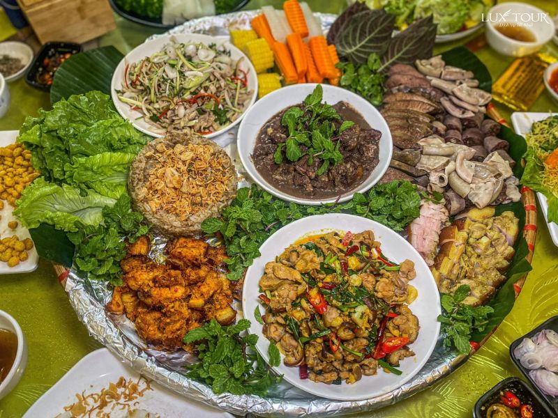 lon-cap-nach-dac-san-sapa-mua-he.jpg (145 KB)