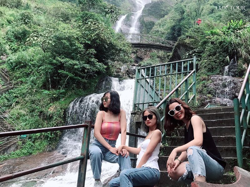 thac-bac-sapa-mua-he.jpg (184 KB)