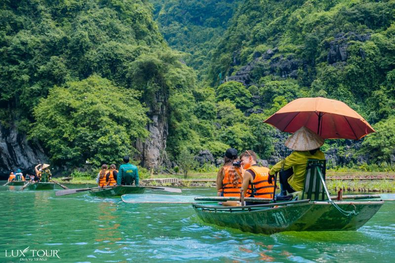 Kinh nghiệm du lịch Ninh Bình tháng 11: Có gì đẹp, đi đâu?