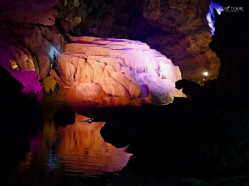 dong-nguom-ngao-du-lich-cao-bang-thang-1.jpg (66 KB)