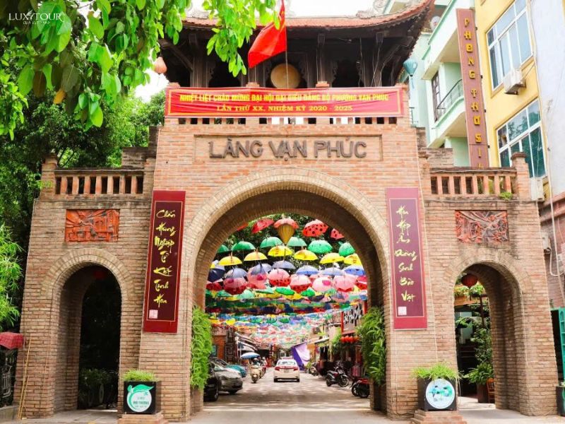 lang-nghe-van-phuc-ha-noi-thang-1.jpg (135 KB)