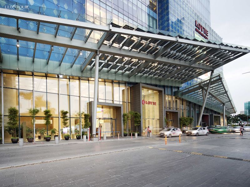 lotte-center-ha-noi-tet-duong-lich-di-dau-choi-o-ha-noi.jpg (123 KB)