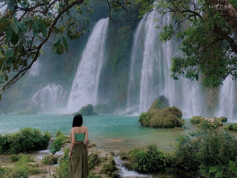 cao-bang-tet-nen-di-du-lich-o-dau-mien-bac.jpg (115 KB)