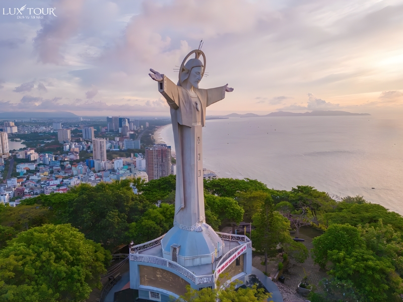 tet-nen-di-du-lich-o-dau-mien-nam-3.jpg (357 KB)