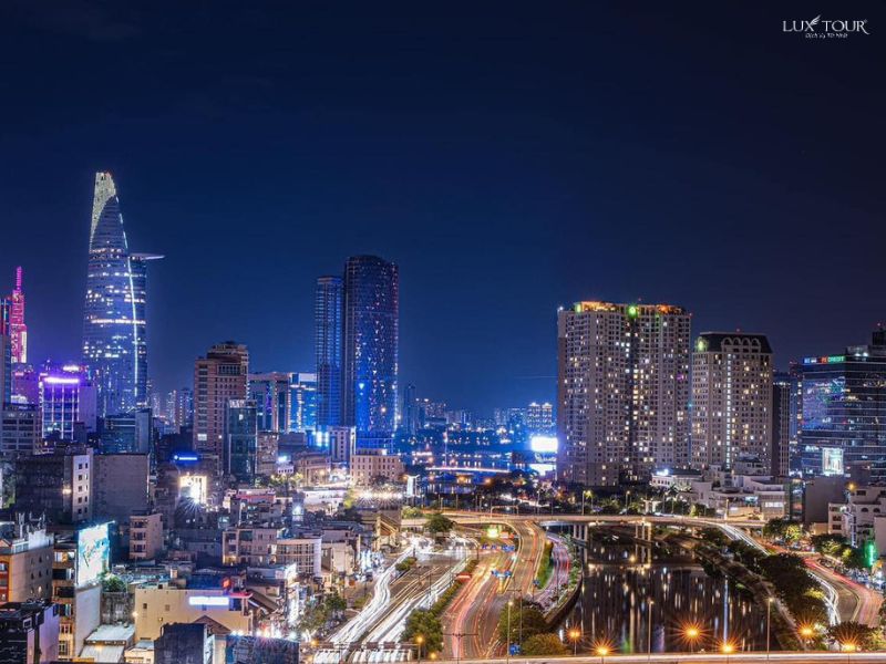 ho-chi-minh-thang-1-nen-di-du-lich-o-dau.jpg (92 KB)