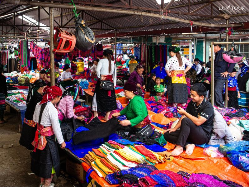 cho-phien-ha-giang-vao-ngay-nao-cho-phien-dong-van.jpg (155 KB)