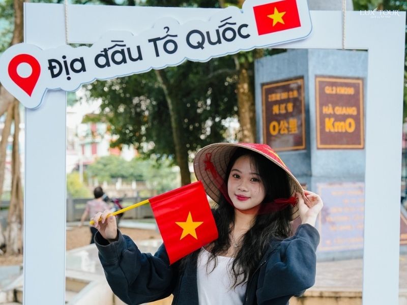 cot-moc-so-0-ha-giang-2.jpg (74 KB)