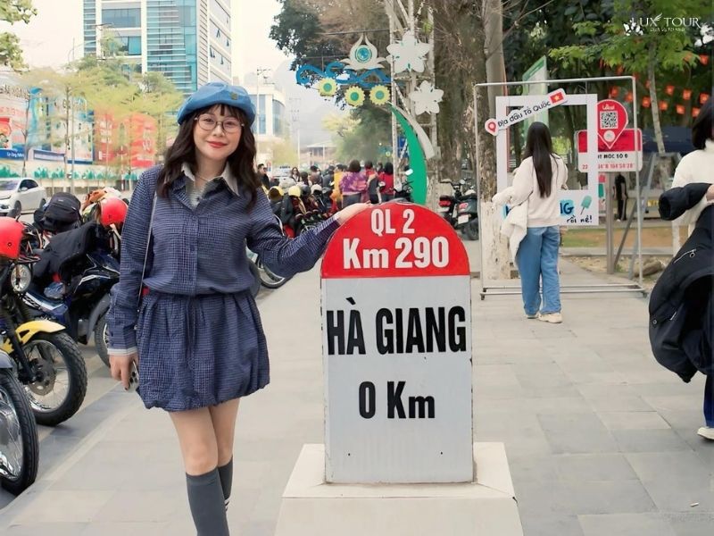 cot-moc-so-0-ha-giang-4.jpg (101 KB)