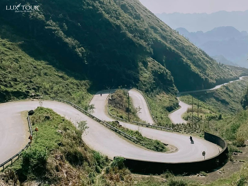 dinh-thu-vua-meo-4.jpg (156 KB)