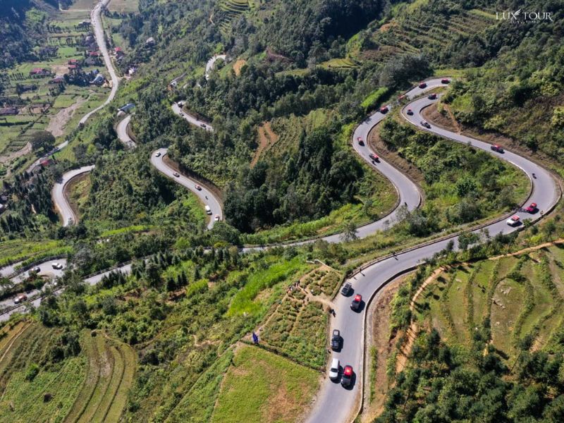 doc-chin-khoanh-ha-giang-chinh-phuc.jpg (153 KB)