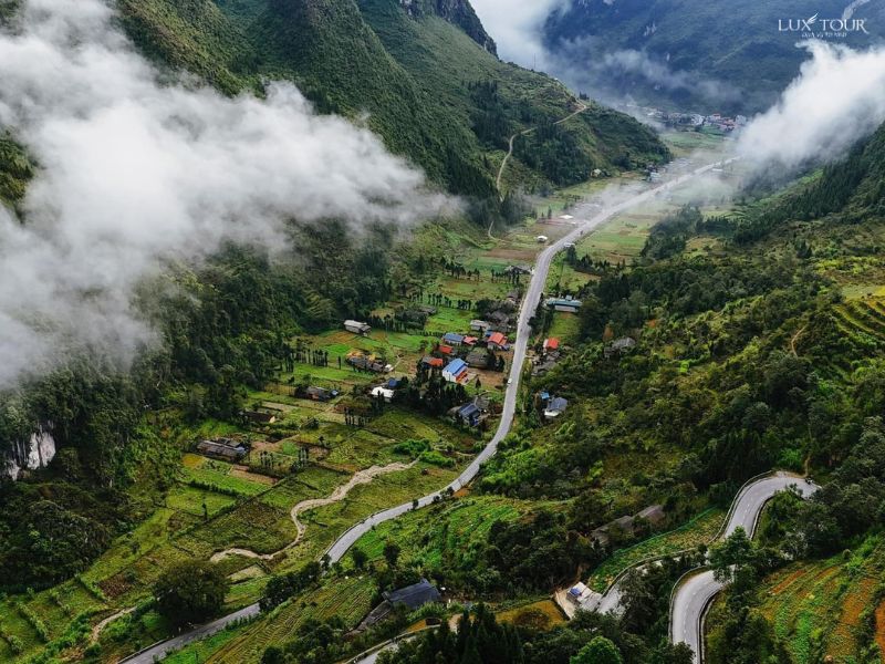 doc-chin-khoanh-ha-giang-san-may.jpg (129 KB)