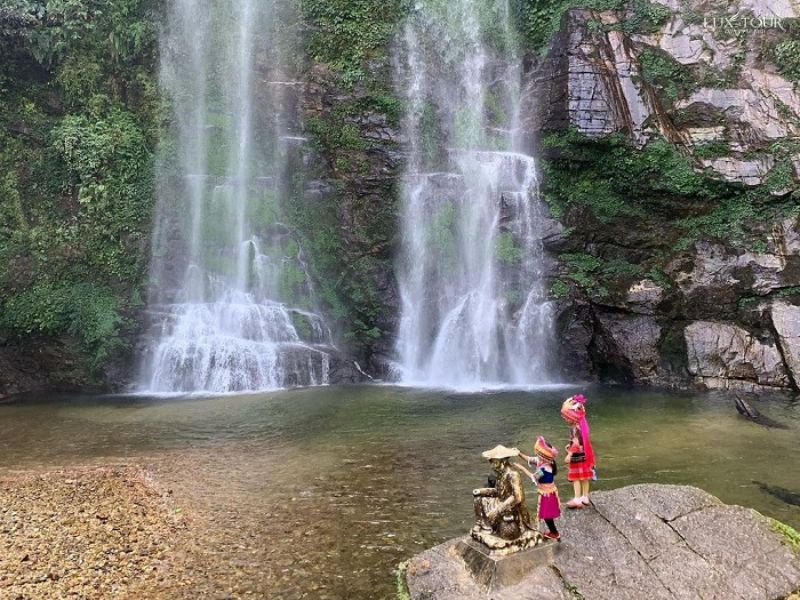 thac-tien-xin-man.jpg (128 KB)