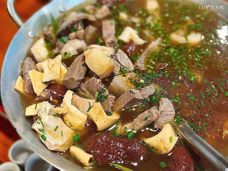 du-lich-cao-nguyen-da-dong-van-thang-co.jpg (127 KB)