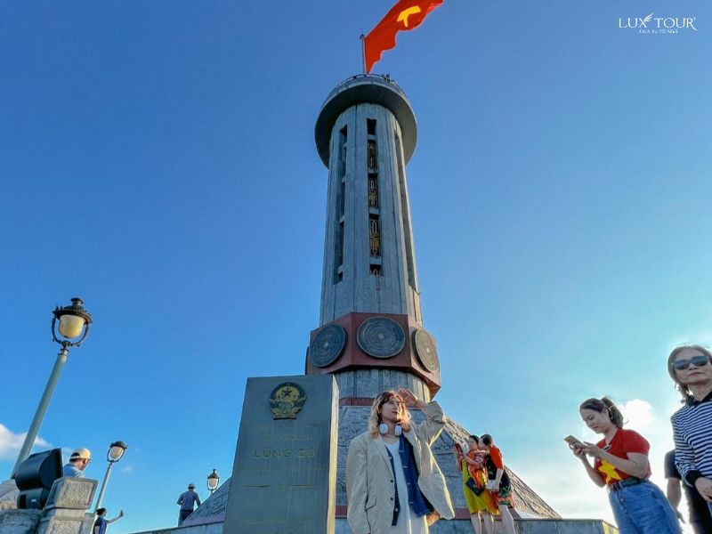 du-lich-ha-giang-4-ngay-3-dem-cot-co-lung-cu.jpg (56 KB)