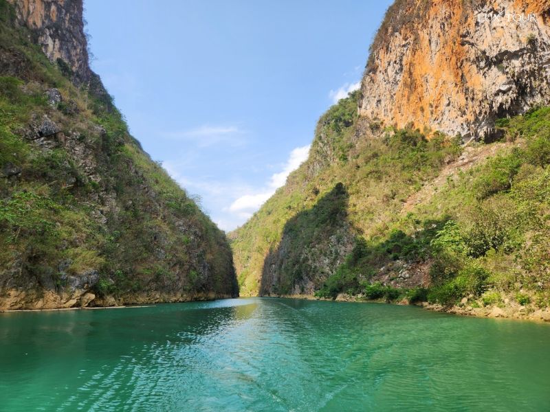 du-lich-ha-giang-4-ngay-3-dem-hem-tu-san.jpg (114 KB)