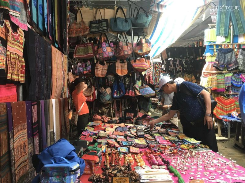 du-lich-ha-giang-4-ngay-3-dem-mua-quan-luu-niem.jpg (133 KB)