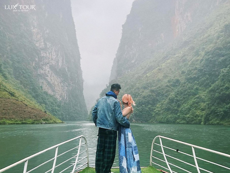 du-lich-ha-giang-mua-xuan-5.jpg (253 KB)