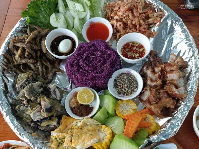 du-lich-ha-giang-thang-6-am-thuc.jpg (140 KB)