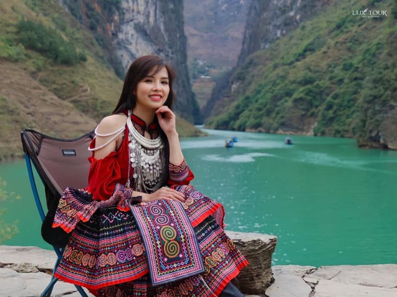 du-lich-ha-giang-thang-6-song-nho-que.jpg (92 KB)