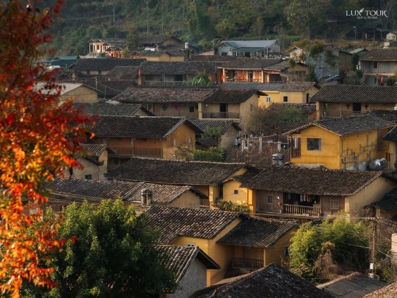 du-lich-ha-giang-tu-tuc-lo-lo-chai.jpg (124 KB)