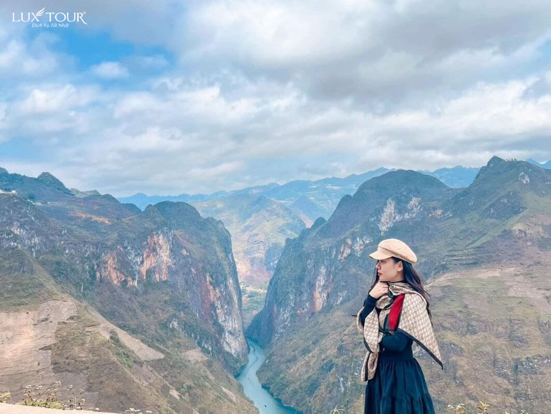 du-lich-hem-tu-san-4.jpg (127 KB)