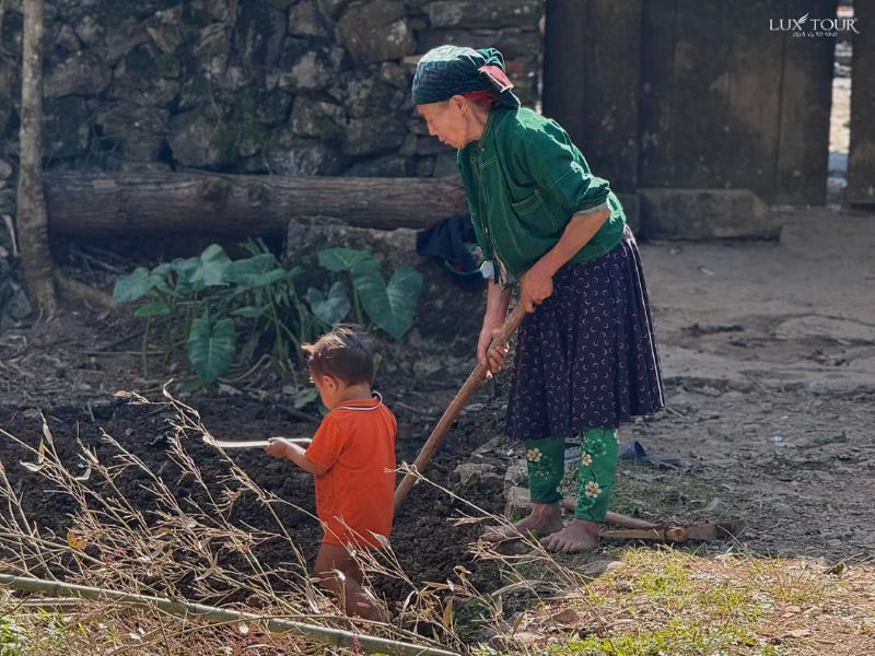lang-sao-ha-nguoi-dan-vung-cao.jpg (117 KB)