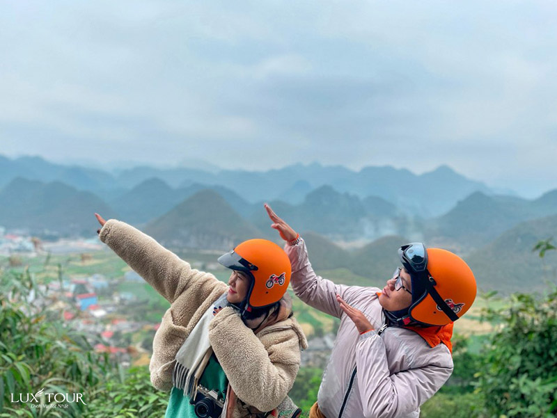 nui-doi-co-tien-1.jpg (120 KB)