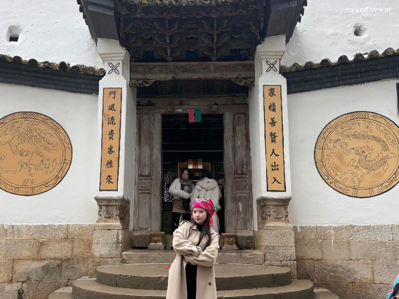 nui-mo-neo-ha-giang-dinh-thu-ho-vuong.jpg (97 KB)