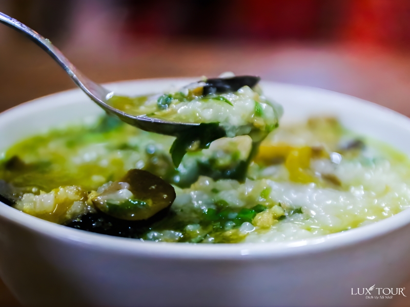 quan-an-ngon-o-ha-giang-5.jpg (250 KB)