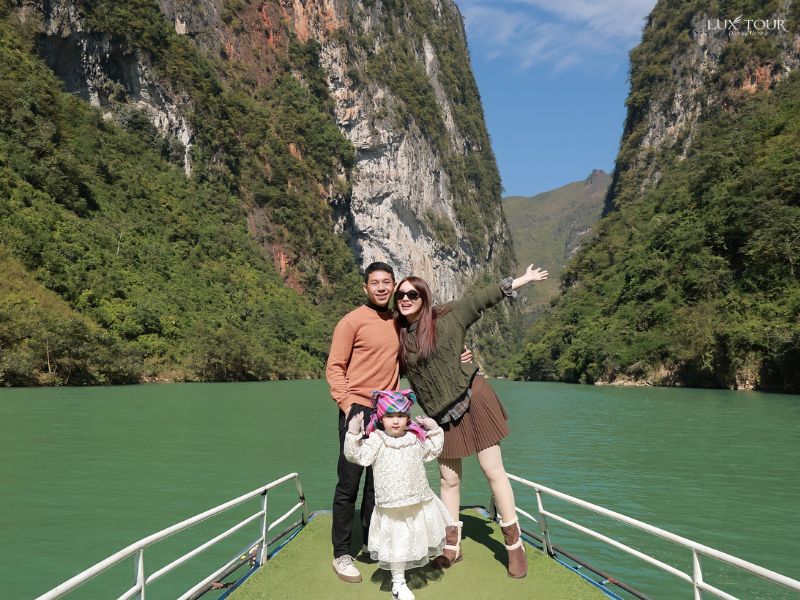 song-nho-que-mua-nao-dep-3.jpg (124 KB)