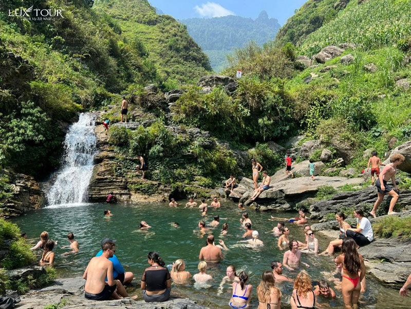 thac-du-gia-1.jpg (230 KB)