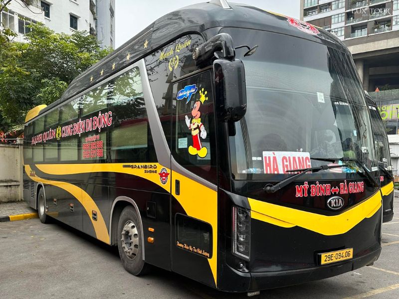 xe-di-ha-giang-tu-ha-noi-manh-quan.jpg (120 KB)